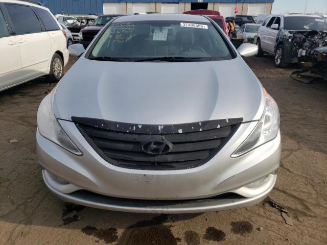 Photo 5 from auction – 2014 HYUNDAI SONATA GLS with VIN 5NPEB4AC4EH863121