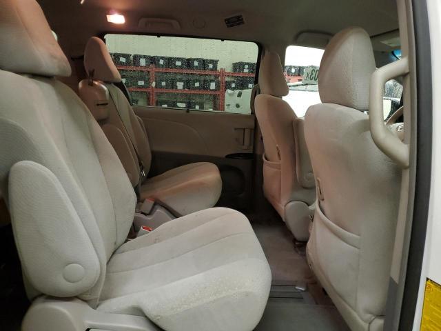 Photo 11 from auction – 2014 TOYOTA SIENNA LE with VIN 5TDKK3DCXES516444