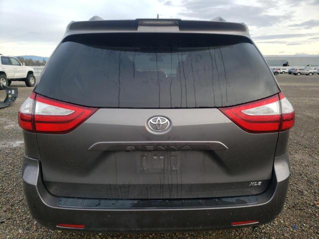 Photo 6 from auction – 2018 TOYOTA SIENNA XLE with VIN 5TDYZ3DC4JS932151