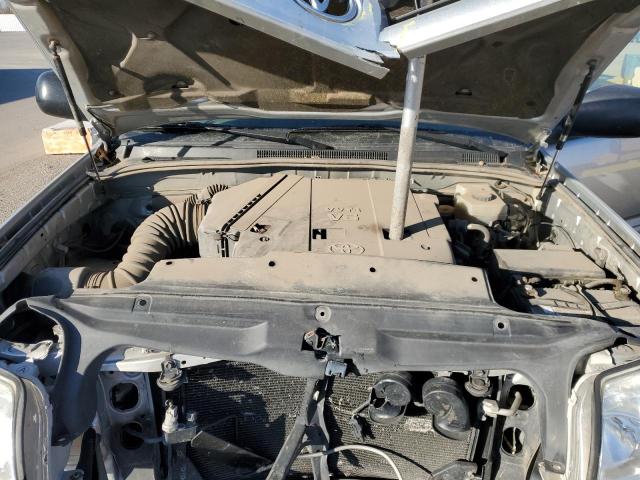 Photo 12 from auction – 2004 TOYOTA 4RUNNER SR with VIN JTEZU14R340035191