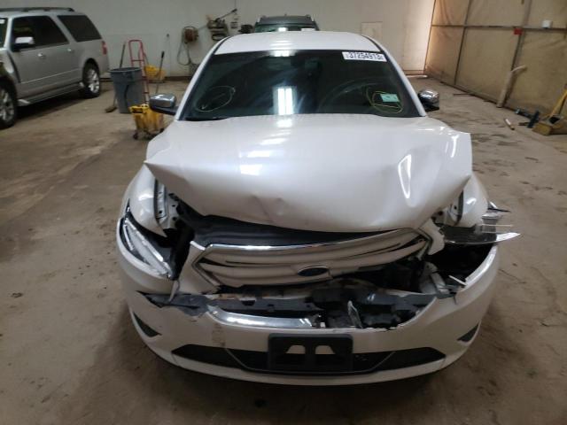 Photo 5 from auction – 2013 FORD TAURUS LIM with VIN 1FAHP2F82DG103141