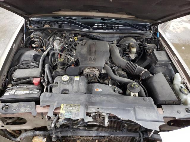 Photo 11 from auction – 2003 MERCURY GRAND MARQ with VIN 2MEFM75W53X709211