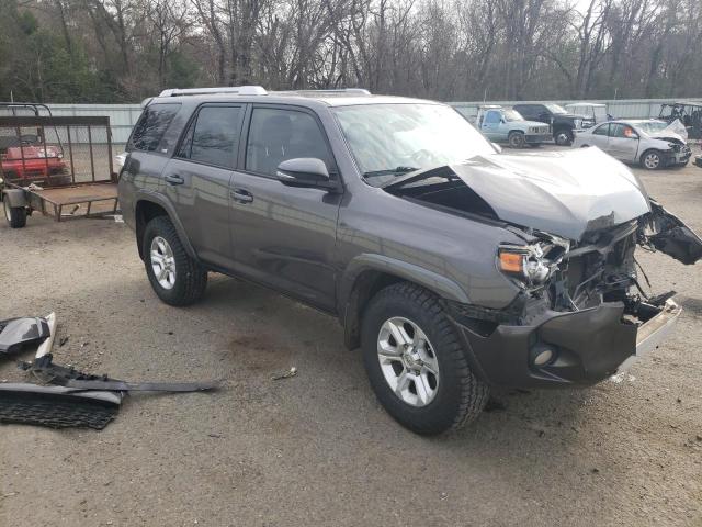 Photo 4 from auction – 2016 TOYOTA 4RUNNER SR with VIN JTEZU5JR8G5131577