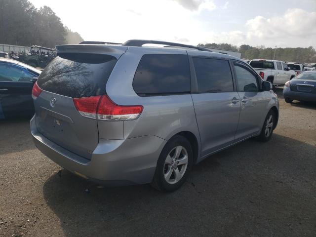 Photo 3 from auction – 2011 TOYOTA SIENNA LE with VIN 5TDKK3DC3BS092729