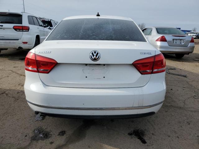 Photo 6 from auction – 2015 VOLKSWAGEN PASSAT SEL with VIN 1VWCV7A35FC039817