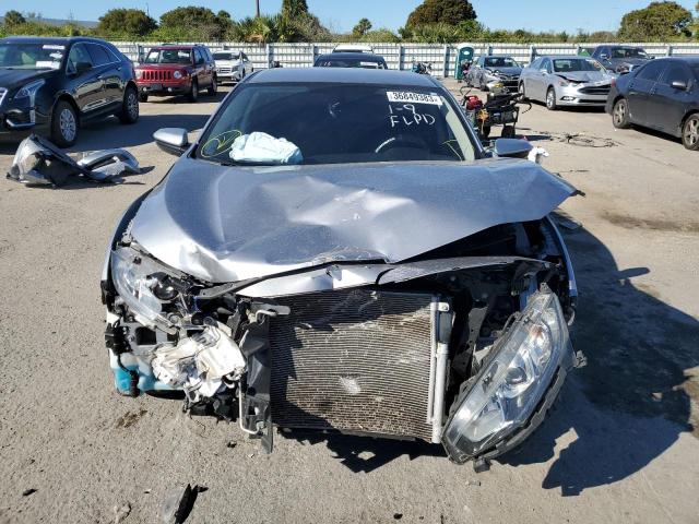 Photo 5 from auction – 2018 HONDA CIVIC LX with VIN 2HGFC2F56JH558496