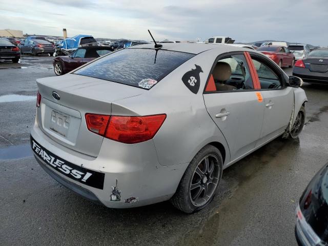 Photo 3 from auction – 2010 KIA FORTE EX with VIN KNAFU4A2XA5068135
