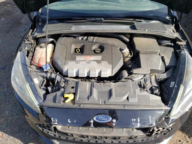 Photo 11 from auction – 2017 FORD FOCUS ST with VIN 1FADP3L92HL292291