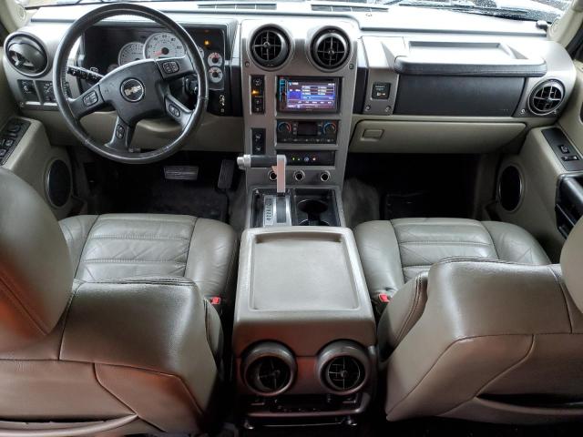 Photo 8 from auction – 2004 HUMMER H2 with VIN 5GRGN23U44H102353