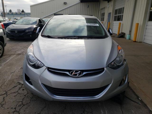 Photo 5 from auction – 2012 HYUNDAI ELANTRA GL with VIN 5NPDH4AE1CH069864