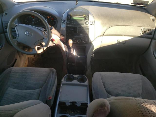 Photo 8 from auction – 2010 TOYOTA SIENNA CE with VIN 5TDKK4CC4AS289446
