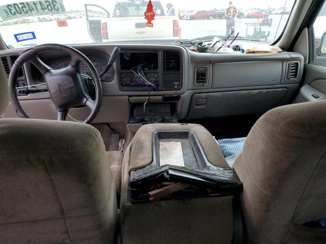 Photo 8 from auction – 2000 CHEVROLET SILVERADO with VIN 2GCEC19T3Y1372111