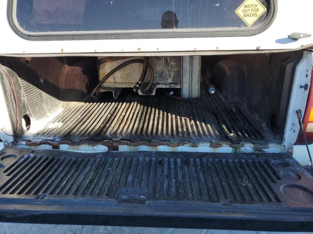 Photo 11 from auction – 2002 CHEVROLET SILVERADO with VIN 1GCEC14W52Z100403