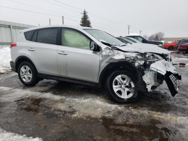 Photo 4 from auction – 2015 TOYOTA RAV4 LE with VIN JTMBFREV1FD162141