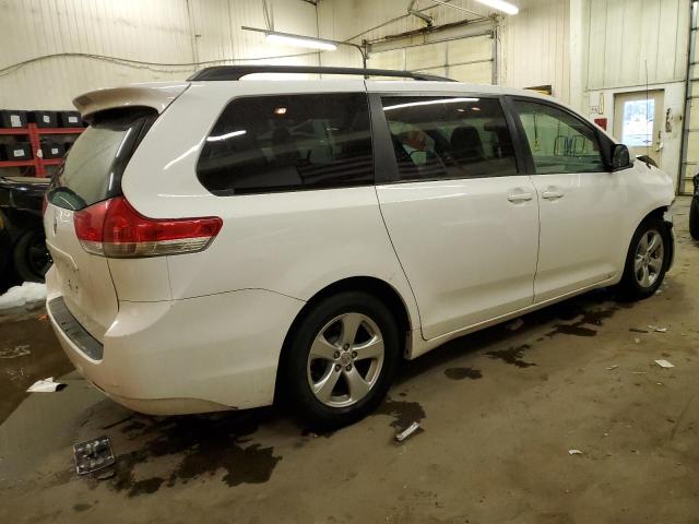 Photo 3 from auction – 2014 TOYOTA SIENNA LE with VIN 5TDKK3DCXES516444