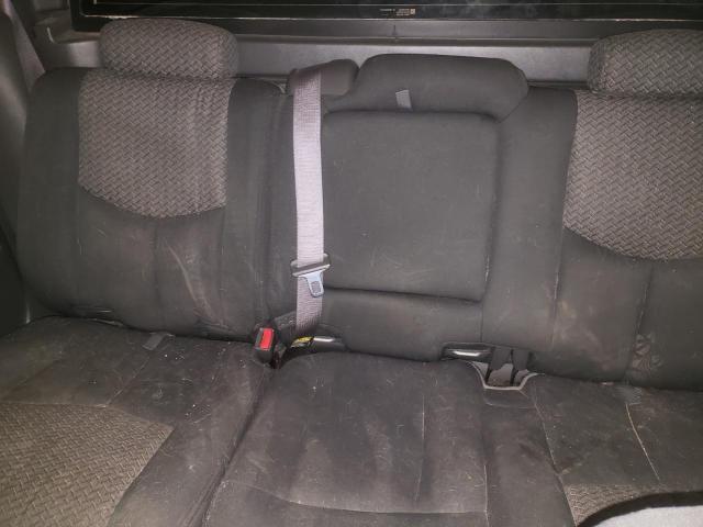 Photo 10 from auction – 2004 CHEVROLET AVALANCHE with VIN 3GNEK12T44G152787