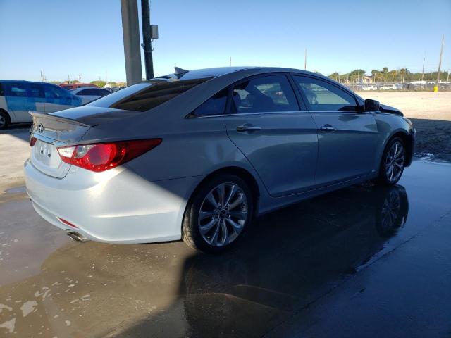 Photo 3 from auction – 2013 HYUNDAI SONATA SE with VIN 5NPEC4AC0DH659959
