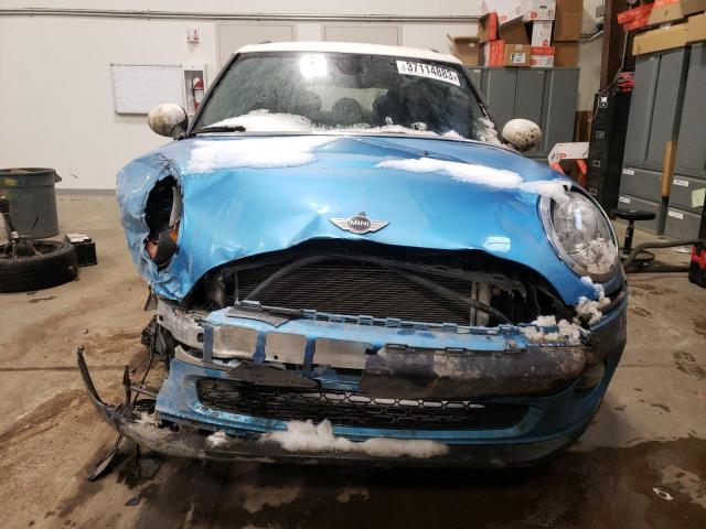 Photo 5 from auction – 2017 MINI COOPER with VIN WMWXU1C34H2F77239