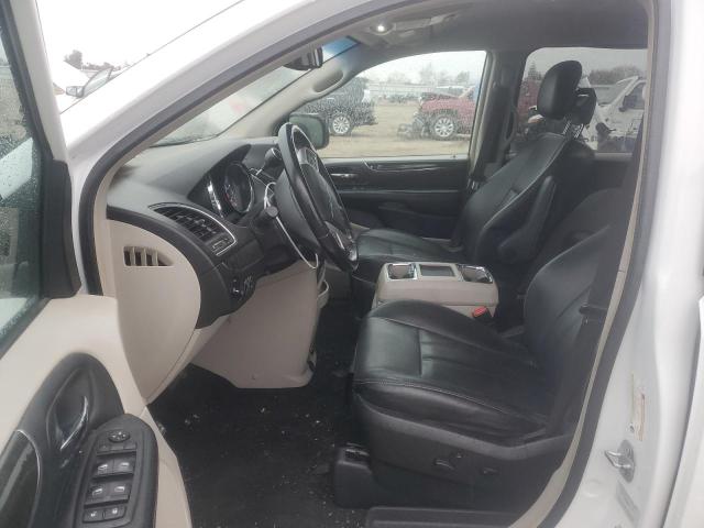Photo 7 from auction – 2016 CHRYSLER TOWN & COU with VIN 2C4RC1BG8GR141610