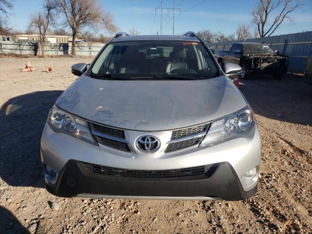 Photo 5 from auction – 2015 TOYOTA RAV4 XLE with VIN JTMWFREV3FJ042067
