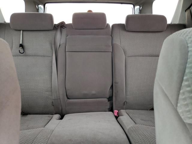 Photo 10 from auction – 2004 TOYOTA 4RUNNER SR with VIN JTEBT14R640041376