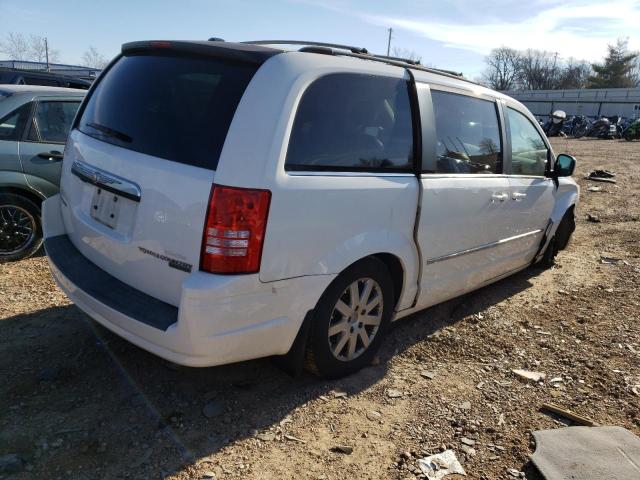 Photo 3 from auction – 2010 CHRYSLER TOWN & COU with VIN 2A4RR5D16AR110422