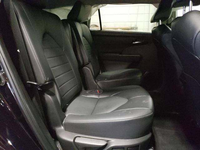 Photo 11 from auction – 2022 TOYOTA HIGHLANDER with VIN 5TDGZRBH7NS229324