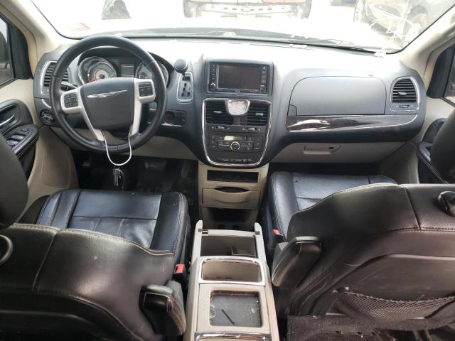 Photo 8 from auction – 2014 CHRYSLER TOWN & COU with VIN 2C4RC1BG5ER256128