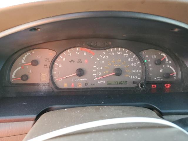Photo 9 from auction – 2002 TOYOTA SEQOUIA with VIN 5TDBT44AX2S068252