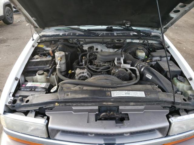 Photo 12 from auction – 2000 CHEVROLET BLAZER with VIN 1GNDT13W7Y2288959