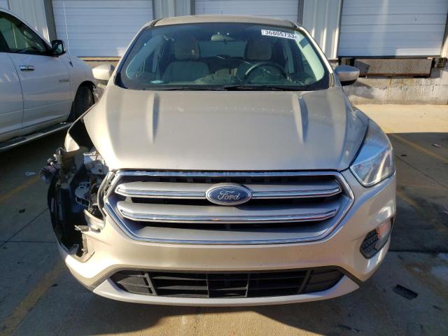 Photo 5 from auction – 2017 FORD ESCAPE SE with VIN 1FMCU0GD3HUC42906