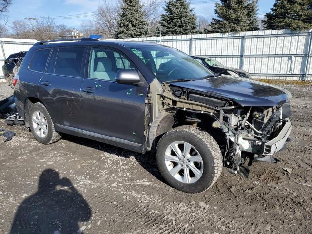 Photo 4 from auction – 2013 TOYOTA HIGHLANDER with VIN 5TDZK3EH1DS116585
