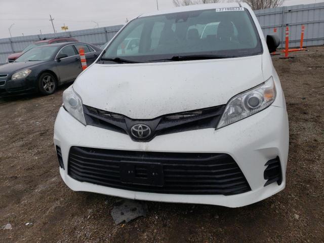 Photo 5 from auction – 2018 TOYOTA SIENNA L with VIN 5TDZZ3DC5JS930865
