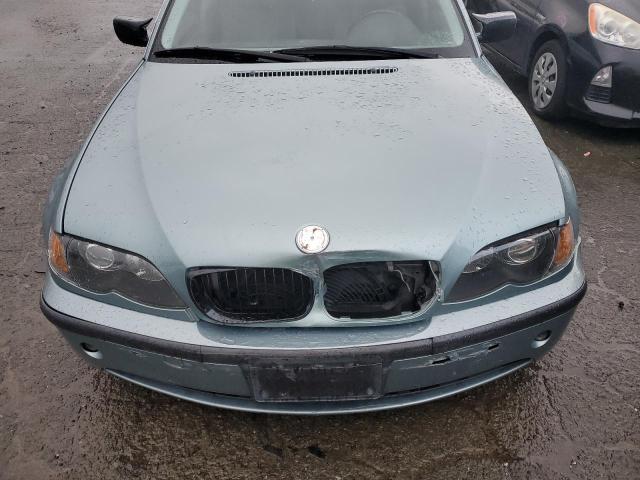 Photo 11 from auction – 2004 BMW 325 IT with VIN WBAEN33494PC13629