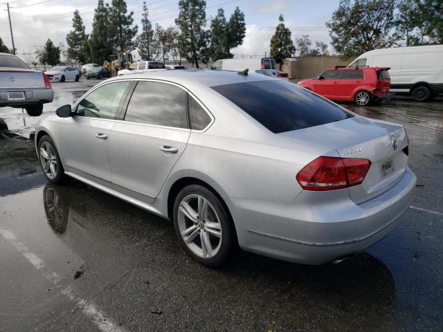 Photo 2 from auction – 2012 VOLKSWAGEN PASSAT SEL with VIN 1VWCM7A37CC092016