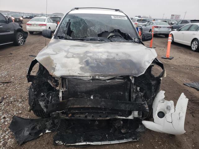 Photo 5 from auction – 2006 TOYOTA RAV4 with VIN JTMBD35V165035869
