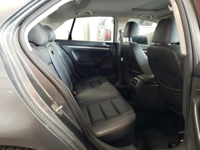 Photo 10 from auction – 2008 VOLKSWAGEN JETTA WOLF with VIN 3VWRJ71K58M177145