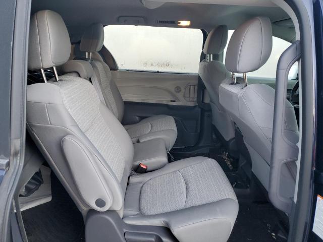 Photo 11 from auction – 2021 TOYOTA SIENNA LE with VIN 5TDKRKEC5MS004707