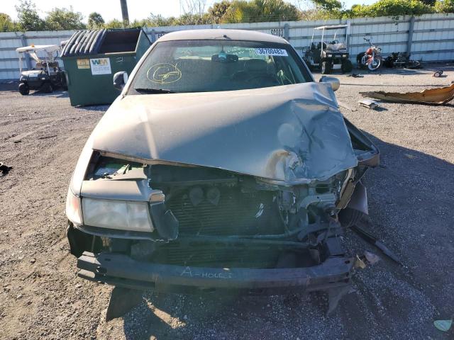 Photo 5 from auction – 2002 MERCURY GRAND MARQ with VIN 2MEFM75W12X664489