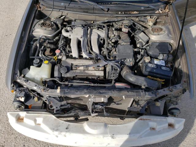 Photo 11 from auction – 2000 MAZDA 626 ES with VIN 1YVGF22D2Y5156560