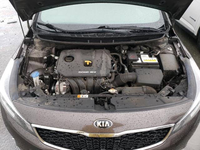 Photo 11 from auction – 2018 KIA FORTE LX with VIN 3KPFK4A71JE227309