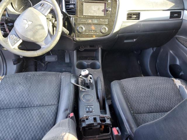 Photo 8 from auction – 2015 MITSUBISHI OUTLANDER with VIN JA4AD3A33FZ014136