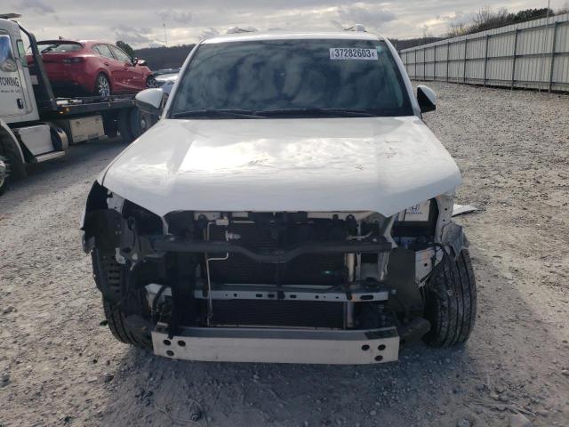 Photo 5 from auction – 2018 TOYOTA 4RUNNER SR with VIN JTEZU5JR1J5175329
