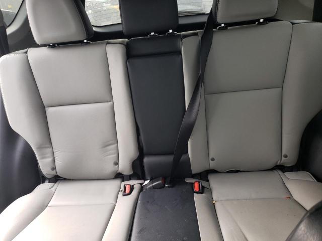 Photo 10 from auction – 2017 TOYOTA RAV4 LIMIT with VIN 2T3DFREV7HW671553