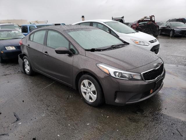 Photo 4 from auction – 2018 KIA FORTE LX with VIN 3KPFK4A71JE227309