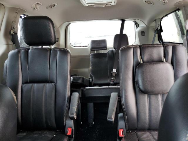 Photo 10 from auction – 2012 CHRYSLER TOWN & COU with VIN 2C4RC1CGXCR370105