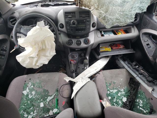 Photo 8 from auction – 2006 TOYOTA RAV4 with VIN JTMBD35V165035869
