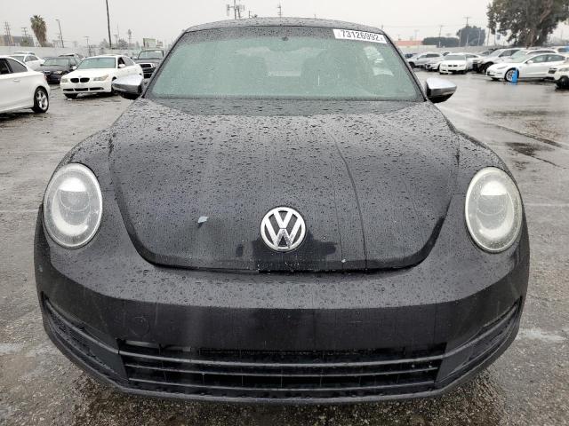 Photo 5 from auction – 2013 VOLKSWAGEN BEETLE with VIN 3VWJP7AT1DM684946
