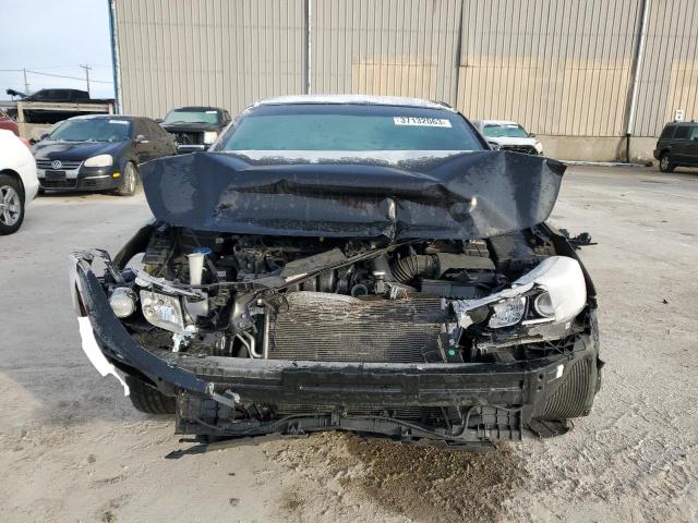 Photo 5 from auction – 2017 KIA FORTE LX with VIN 3KPFK4A71HE040355