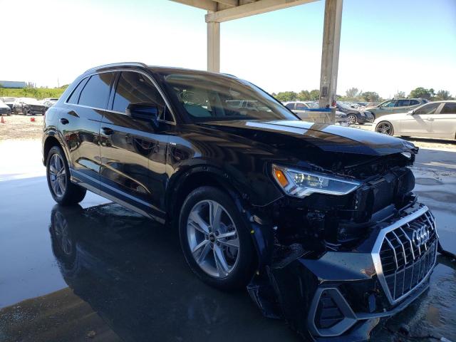Photo 4 from auction – 2022 AUDI Q3 PREMIUM with VIN WA1EECF34N1004526